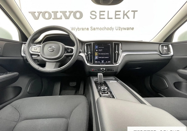 Volvo V60 Cross Country cena 170000 przebieg: 42882, rok produkcji 2021 z Poznań małe 379